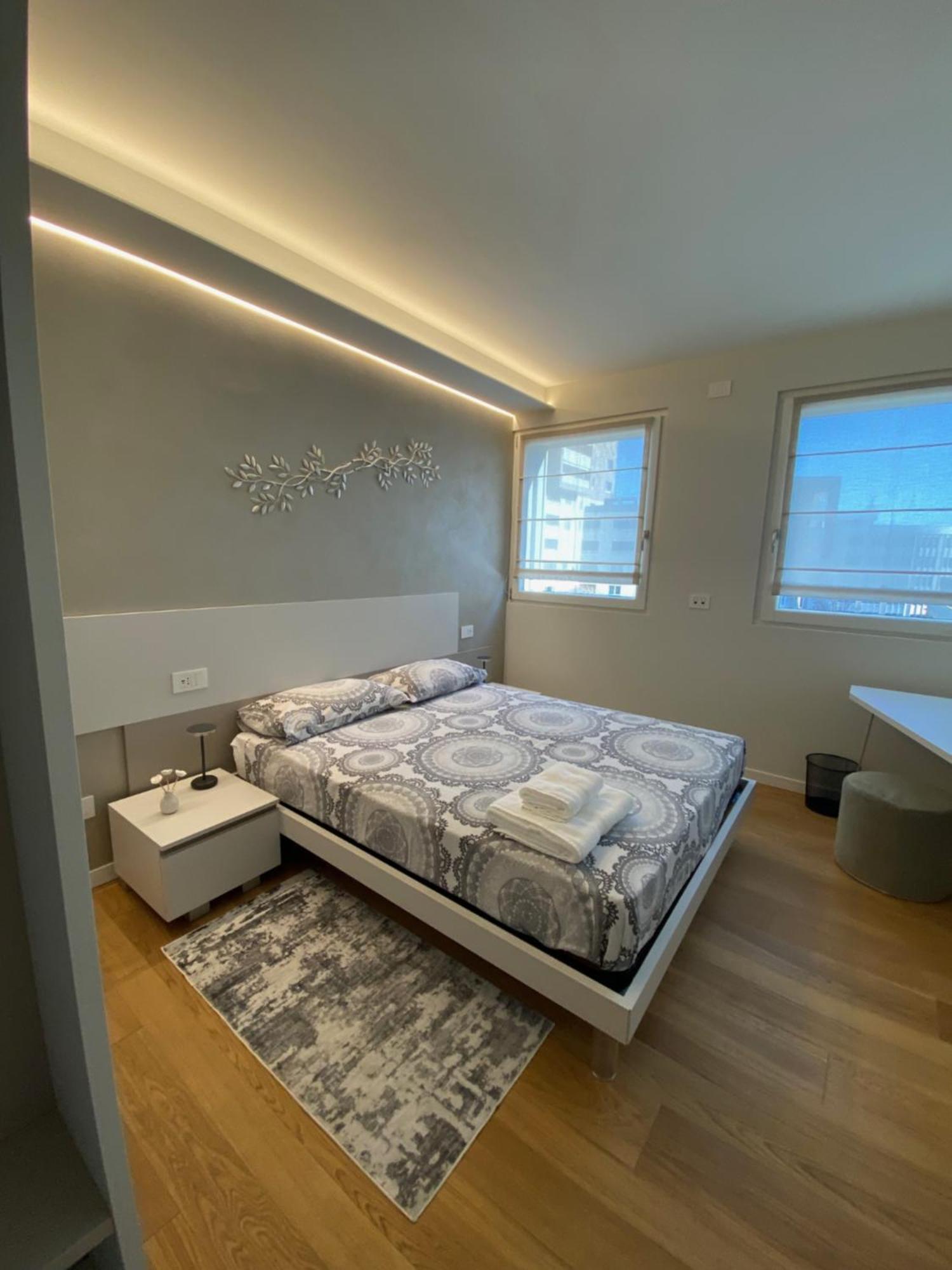 Hz+ Costantini Apartman Pordenone Kültér fotó