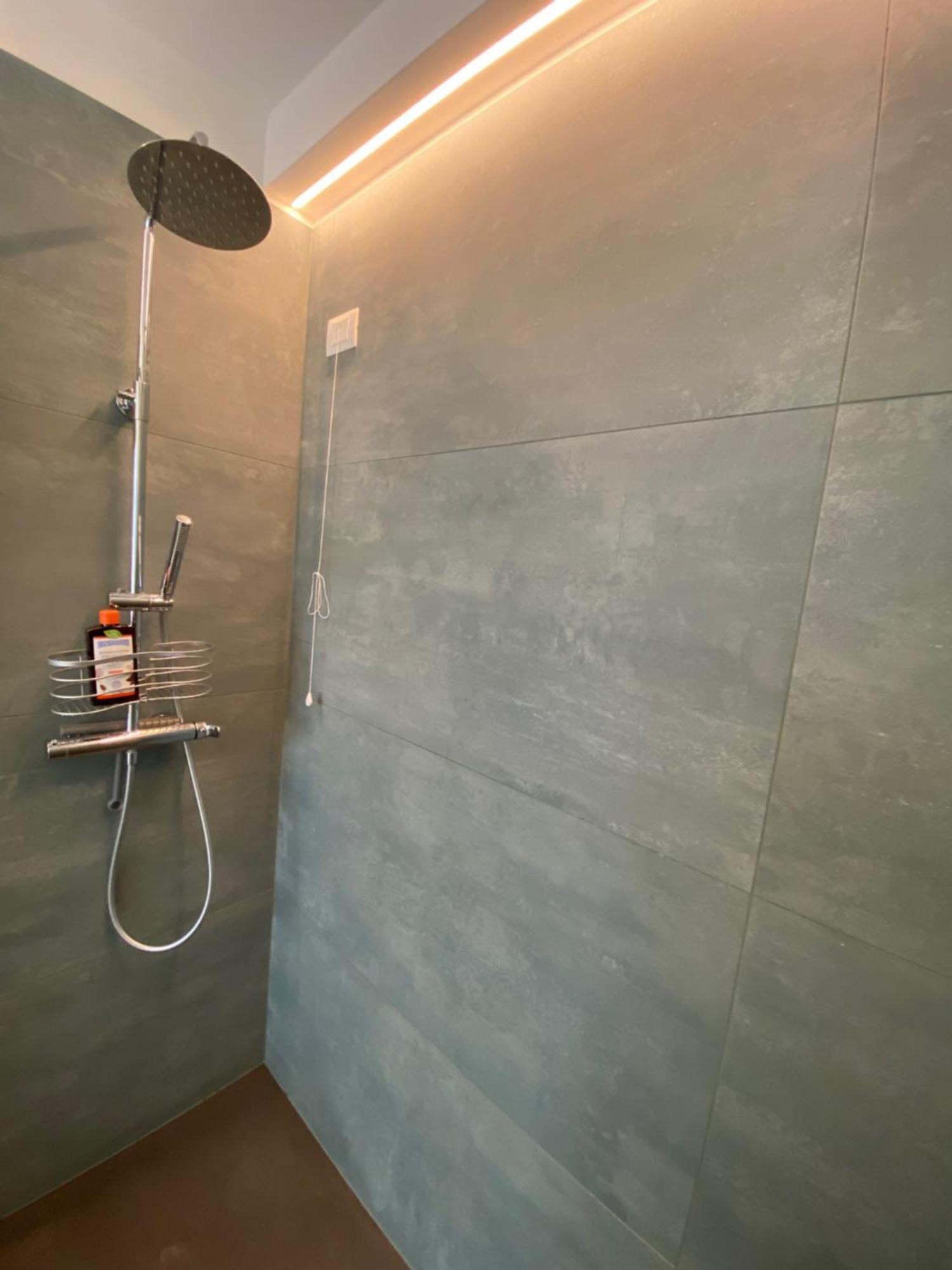Hz+ Costantini Apartman Pordenone Kültér fotó